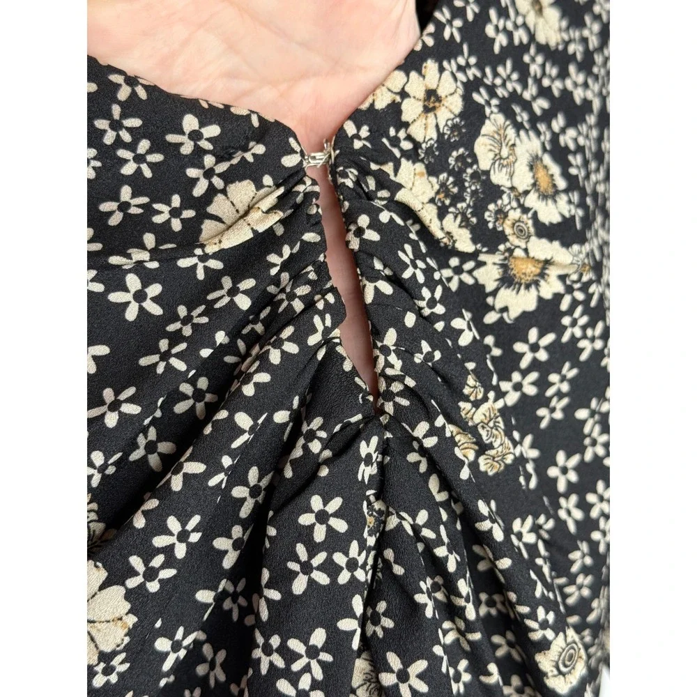 ASTR Multi Floral Black Taupe Balloon Puff Sleeve Top Deep V Whimsygoth Sz Small